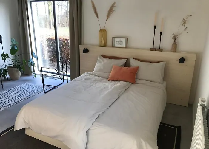 't Holtslag Bed & Breakfast 3*