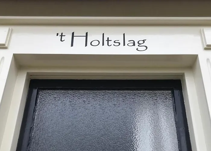't Holtslag 3*